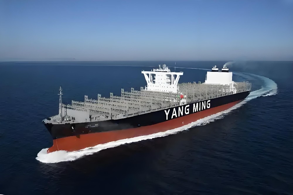 Yang Ming Marine Transport Orders Seven LNG Dual-Fuel Container Ships in Major Deal, Positioning for Future Ammonia Fuel Transition