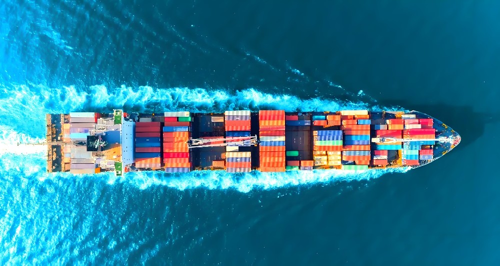 Global consolidated shipping rates rebound across the board as the industry enters a new phase of fragmented turbulence.