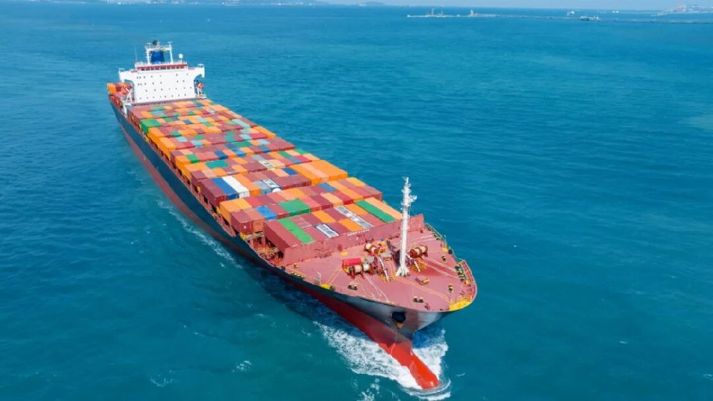 SCFI Rises 77% for the Tenth Consecutive Week; Freight Rates on U.S. Routes Surge to $9,000, While European Routes Begin to Diverge